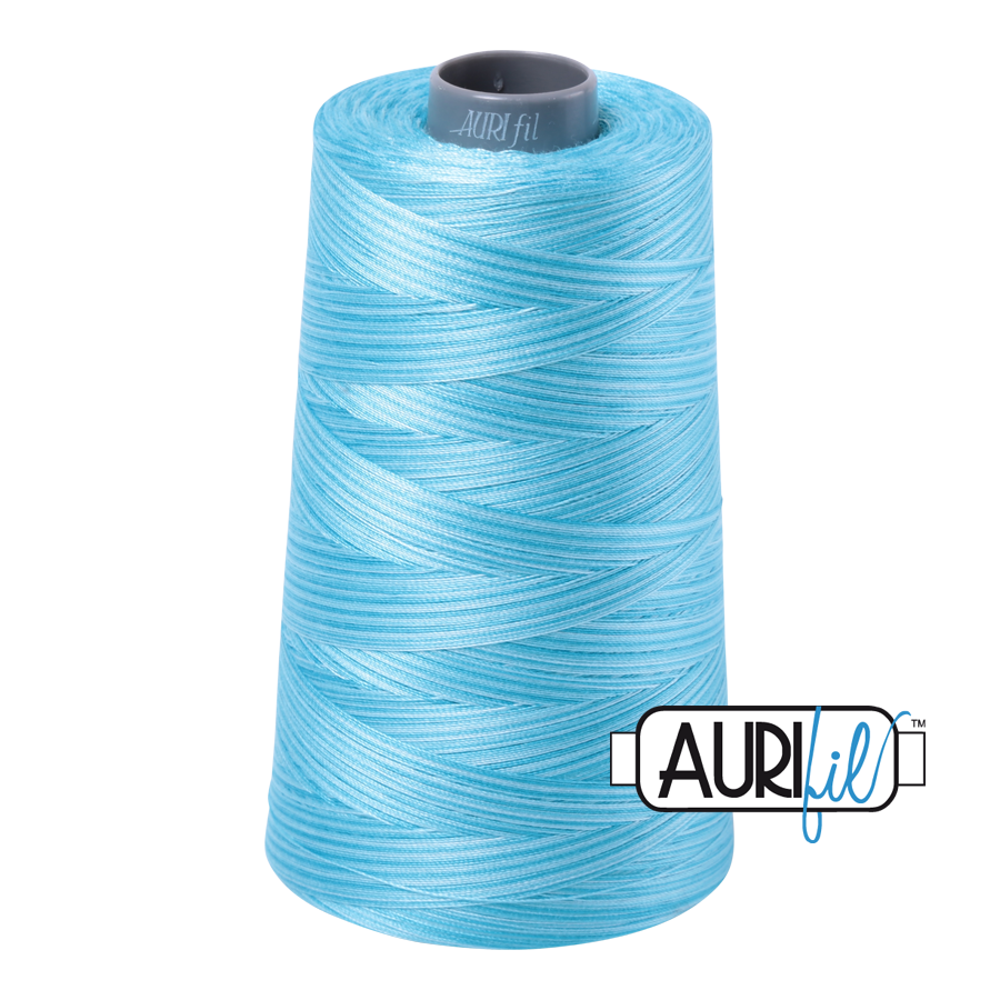 Mako 28 wt cotton 4663 Baby Blue Eyes