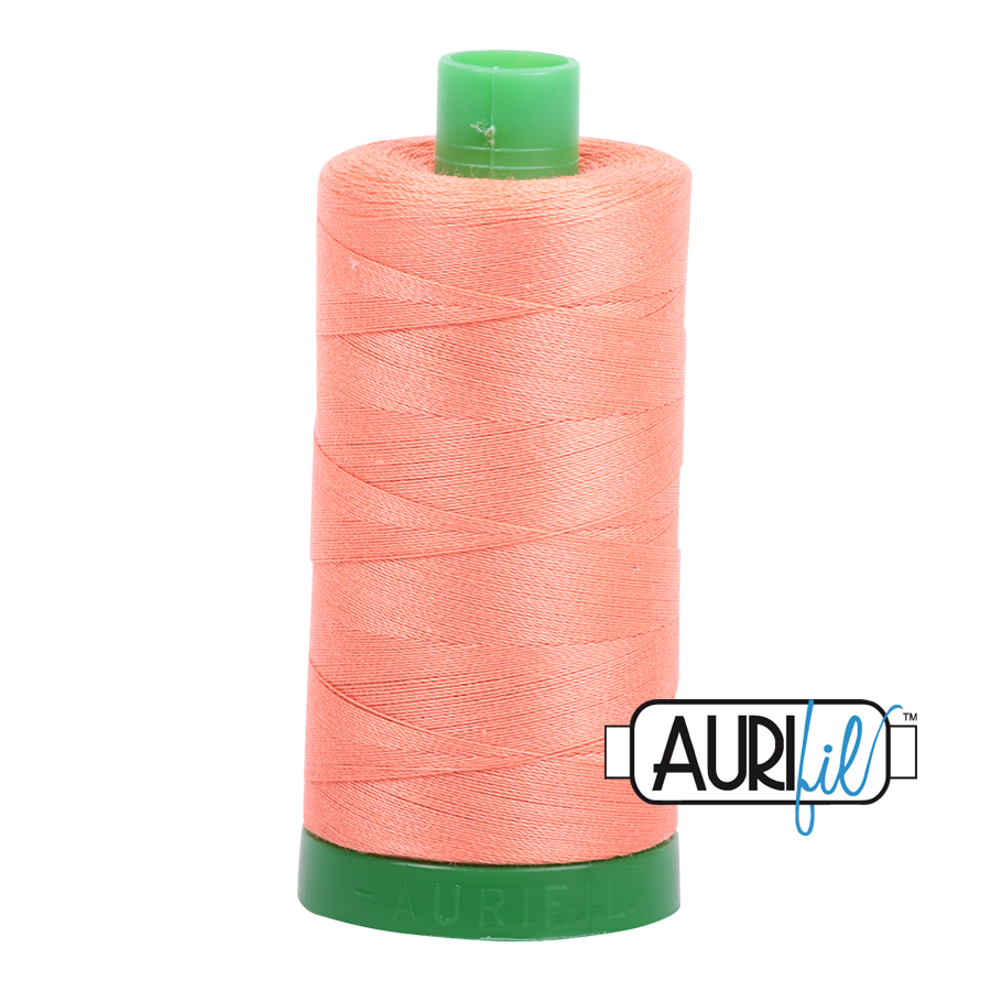 Mako 40 wt cotton 2220 Light Salmon