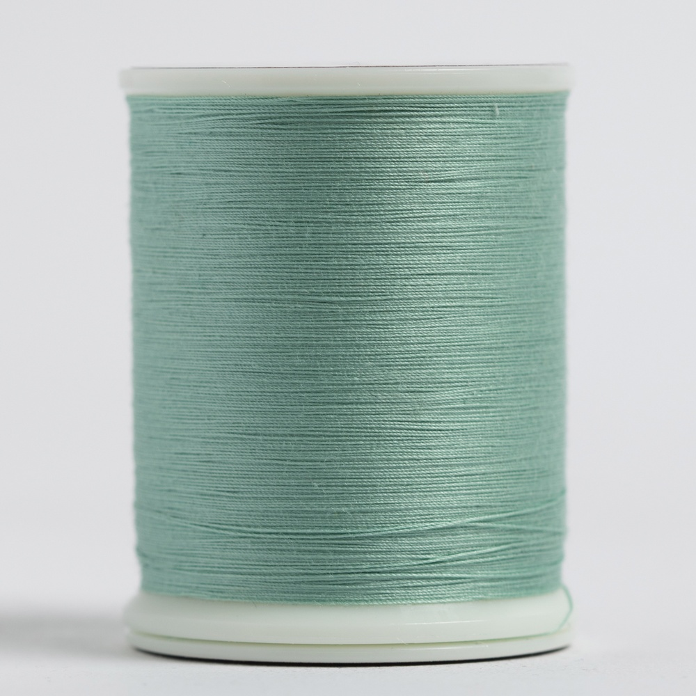 #189 FOLIO-GREEN Masterpiece 600 yd. spool