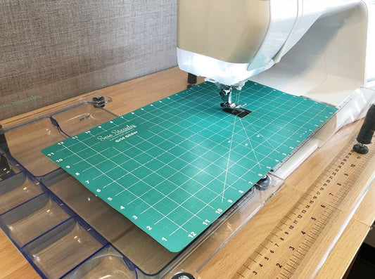 Grid Glider - 12" x 20" - Sew Steady