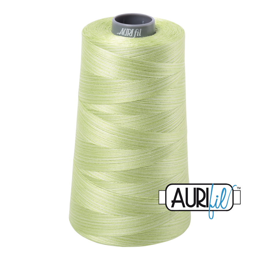Mako 28 wt cotton 3320 Light Spring Green
