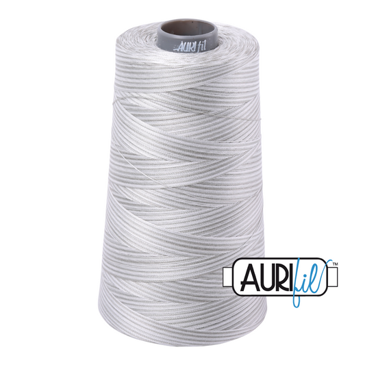 Mako 28 wt cotton 4060 Silver Moon