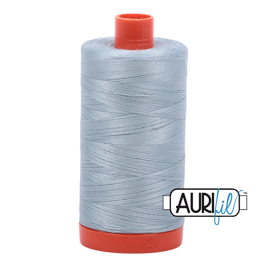 Mako 50 wt Cotton 2847 Bright	Grey	Blue