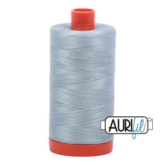 Mako 50 wt Cotton 2847 Bright	Grey	Blue