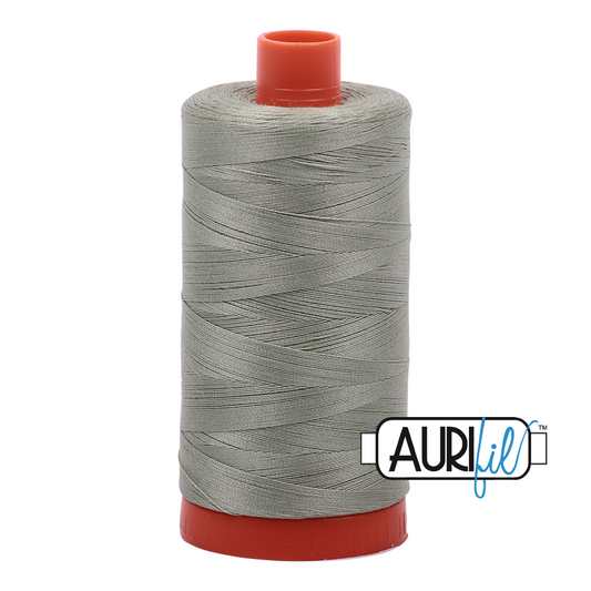 Mako 50 wt Cotton 2902 Light	Laurel	Green