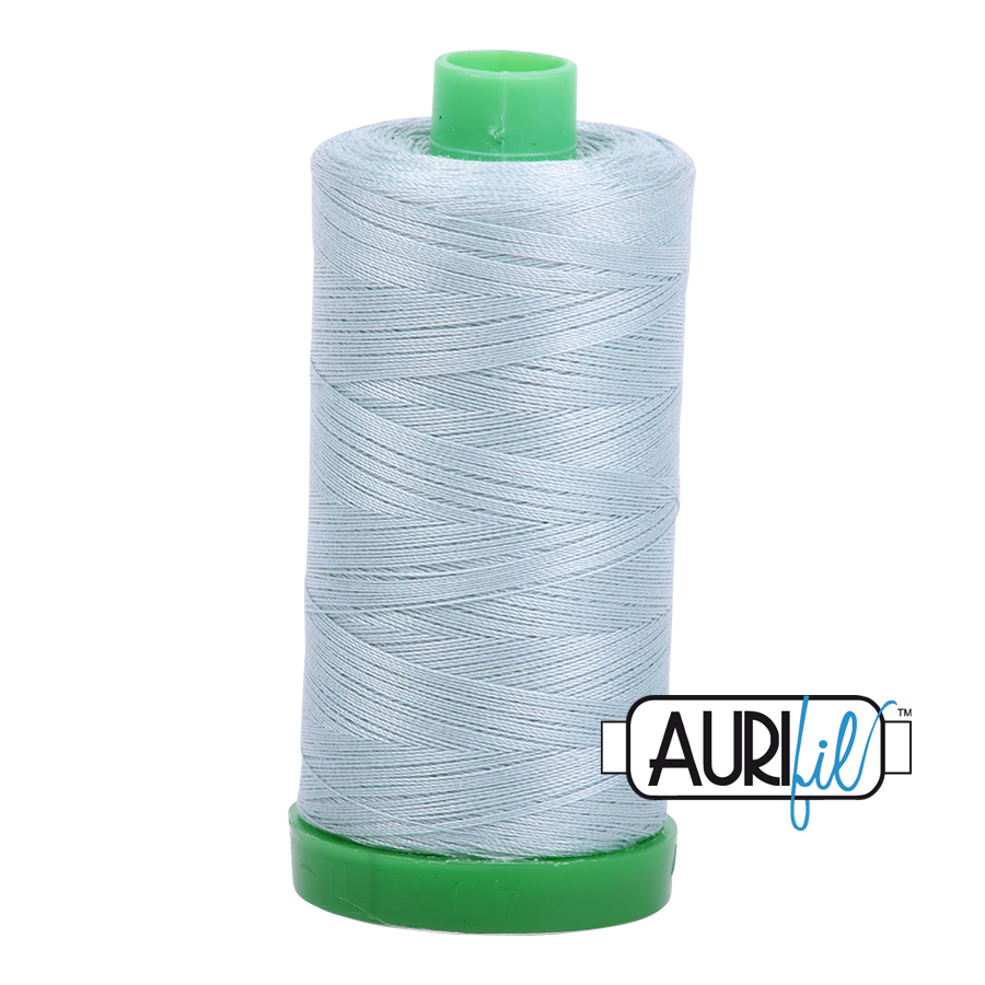 Mako 40 wt cotton 2847 Bright Grey Blue