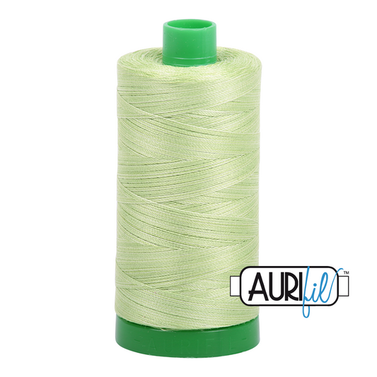 Mako 40 wt cotton 3320 Light Spring Green