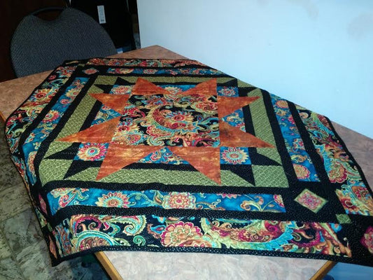 Glitz Table Topper - The Fabric Addict