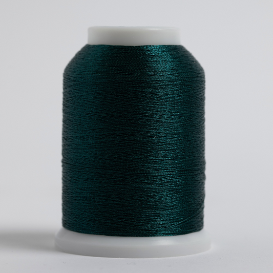 #030 HUNTER GREEN Superior Metallic 1090 yds.