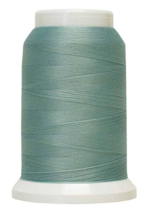 #061 MINT GREEN Polyarn 1000 yds.