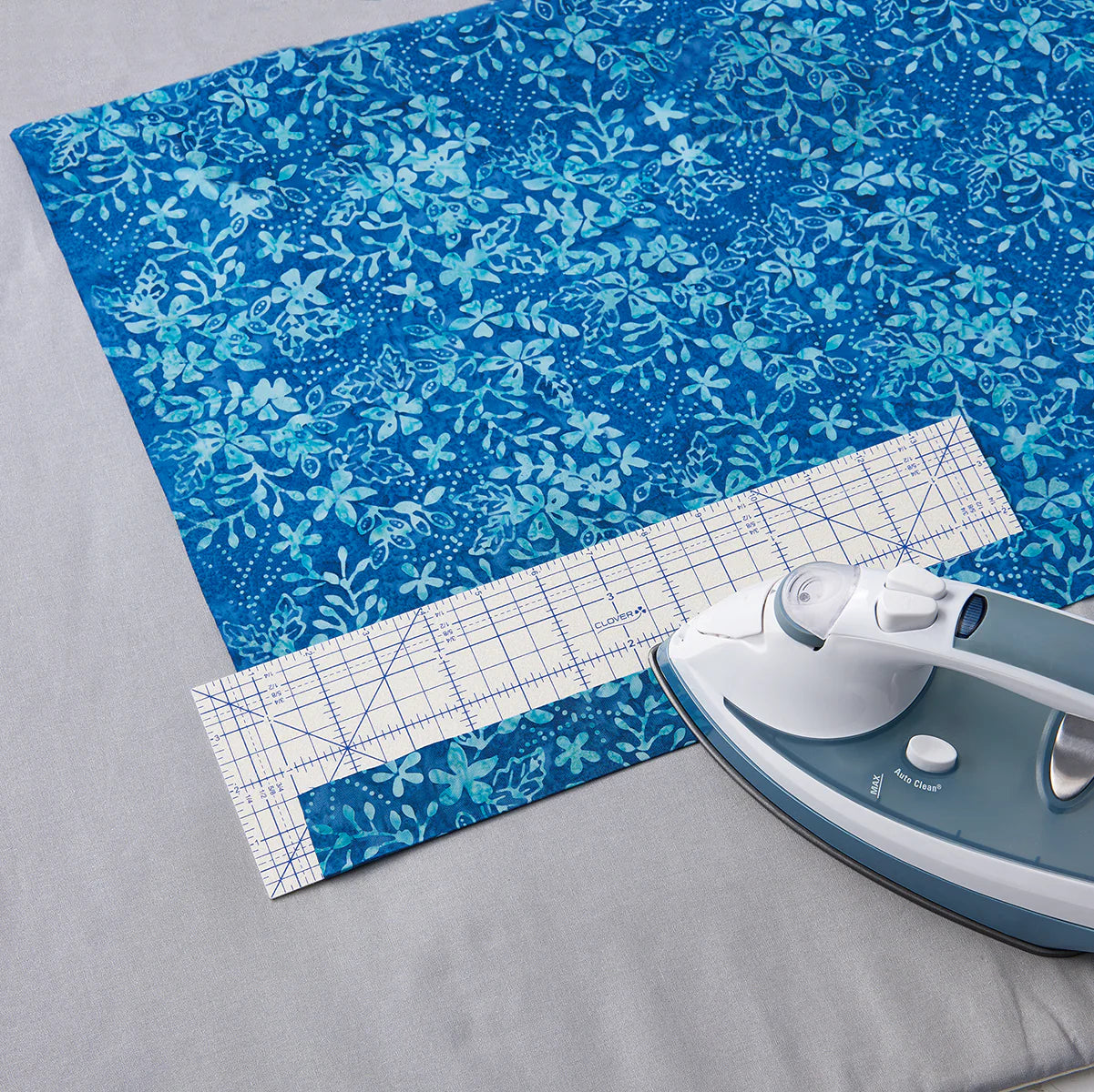 Hot Ruler Large