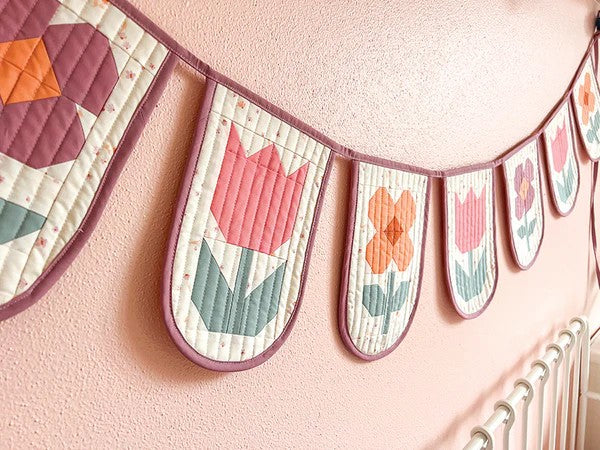 PRE-ORDER: Cozy Quilts for the Modern Home by Abby Luchsinger