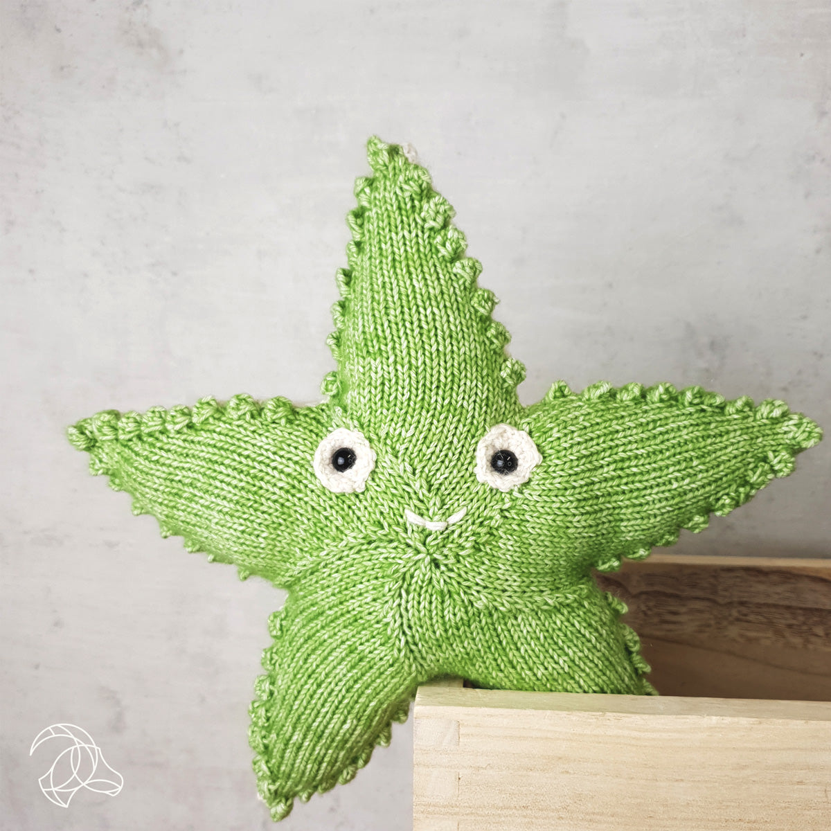 Sterre the Starfish Knitting Kit