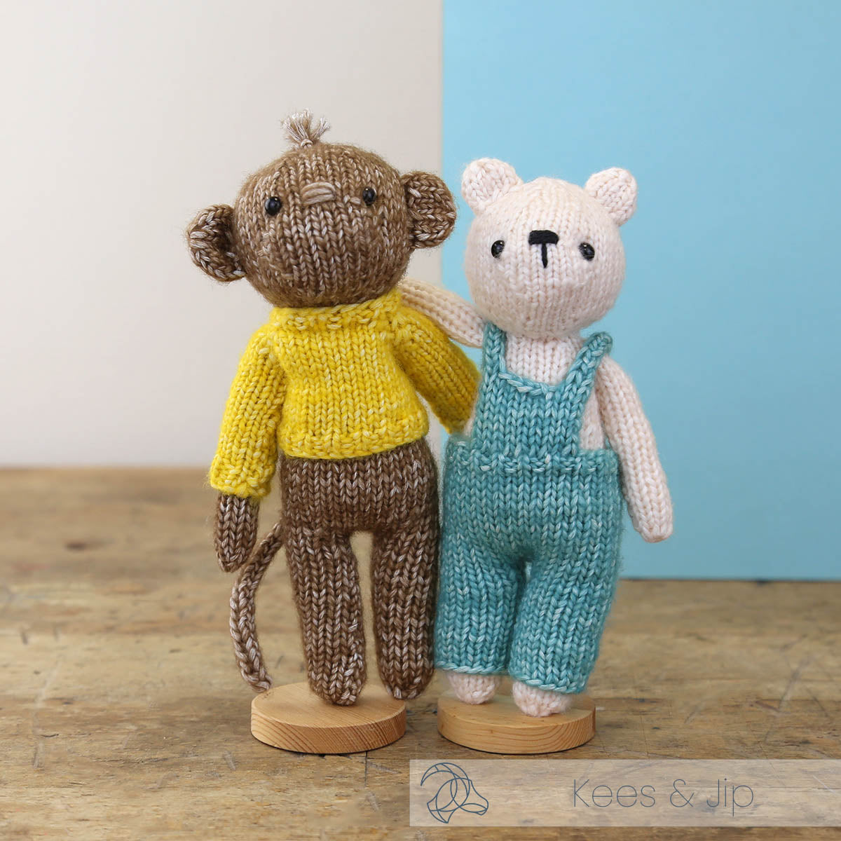 Jip the Polar Bear Knitting Kit