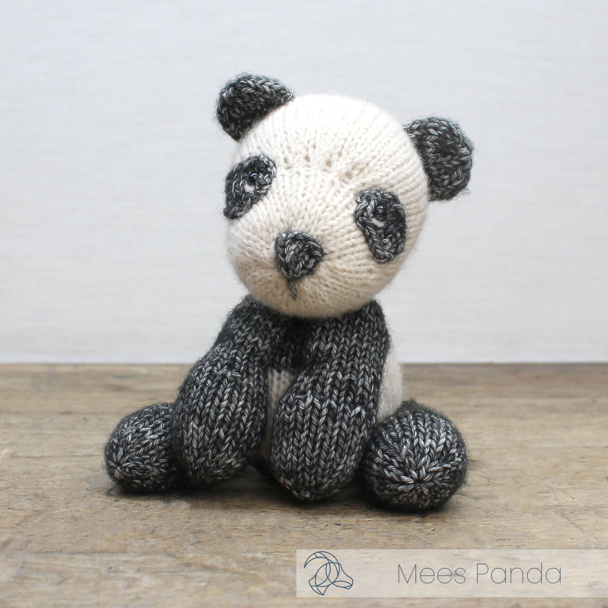 Mees the Panda Knitting Kit