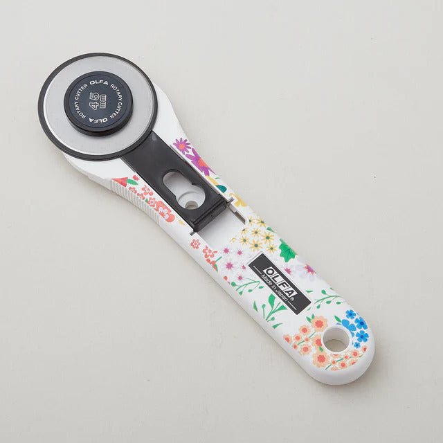 45mm Blooming Garden Handle Rotary Cutter