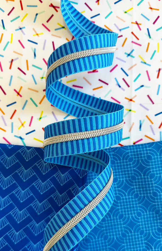 Wide Blue Stripe Zipper Tape with Nickel Teeth